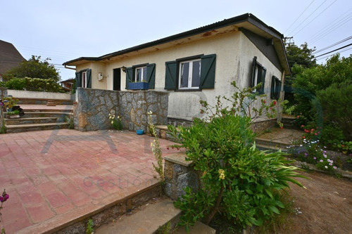 Casa 3d + 1b A 400mts De La Playa Algarrobo