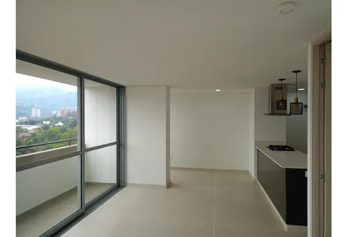 Estrene Este Hermoso Apartamento En Unidad Completa Super Ubicacion