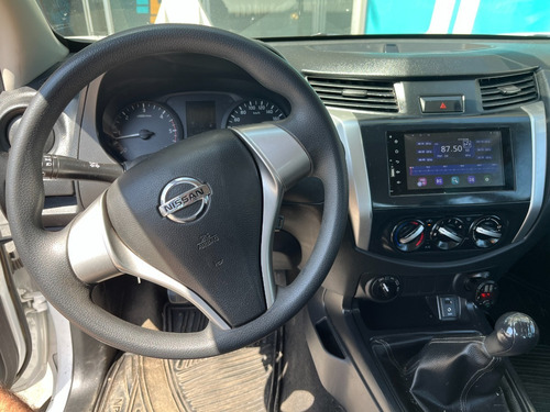 Imagen 6 de 15 de Nissan Np300 2020 2.3 Diesel 4x4