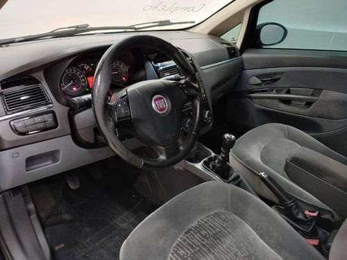 Fiat Linea 1.9 MPI HLX 16V FLEX 4P MANUAL