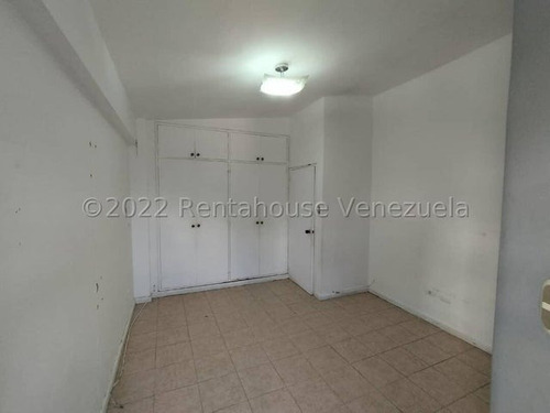 Hermosa Casa En Venta En La Unión, El Hatillo Lj 25-10885