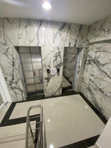 Apartamento Amueblado En Paraíso