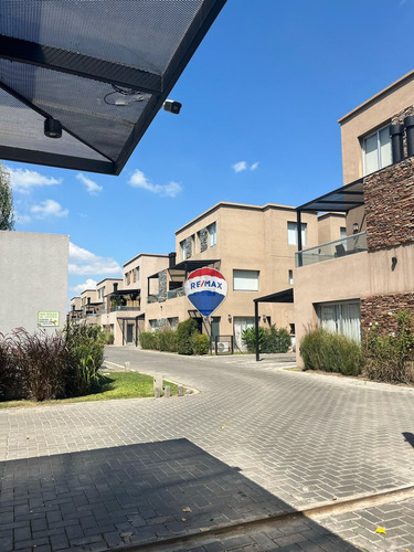 Venta De Depto 3 Amb Financia Green Village Pilar