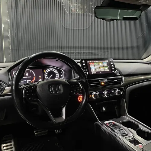 Honda Accord 2.0 Touring At