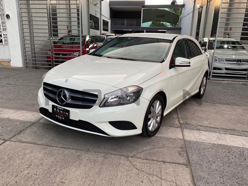 Imagen 4 de 14 de Hermosa Mercedes Benz A180 Hb Cgi 1.6t Hb 5p