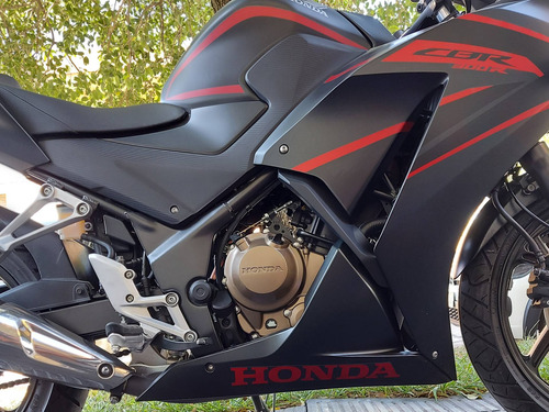 Honda Cbr 300