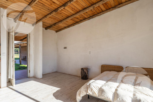 Venta De Chacra En San Pedro - Casa De 430 M2 - Gobernador Castro - Pecan Y Arboleda