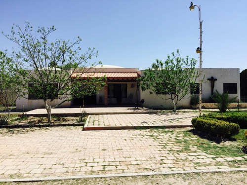 Quinta En Venta En Carretera Gómez Palacio-chihuahua