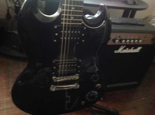 Guitarra EpiPhone Mas Amplificador Cambio Vendo