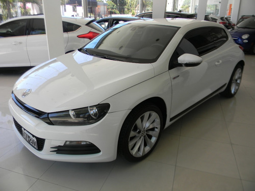 Volkswagen Sirocco 1.4tsi Dsg 2014!!