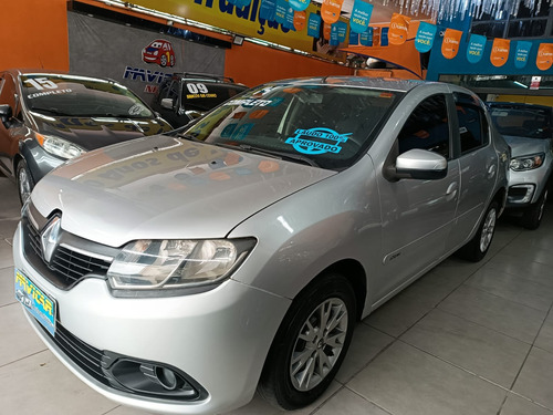 Renault Logan 1.6 Expression Hi-power 4p