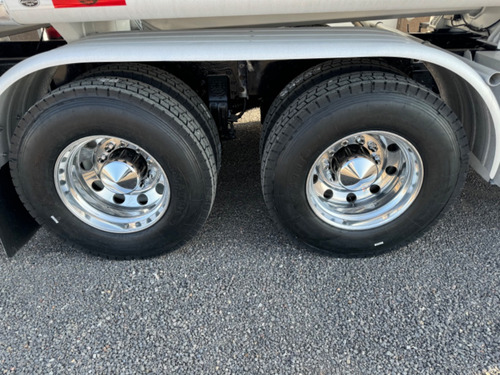 Peterbilt 367 Tipo Pipa De 20,000 Litros