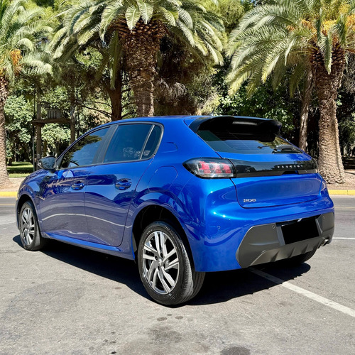 Peugeot 208 1.6 Feline Tiptronic