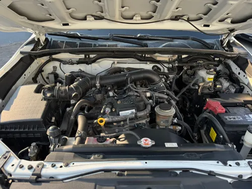 Toyota Hilux 2.7 Cabina Doble Base Mt