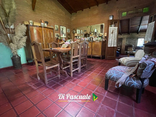 Venta Casa Quinta Con Parque, Pileta Y Quincho - La Reja Sur