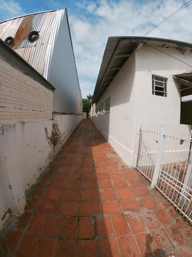 Imagem 3 de 10 de Casas - Ref: L203