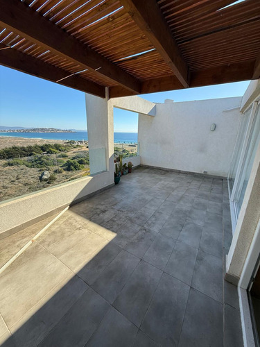 Puerto Velero :triplex Para 9 Personas. Terraza En Azotea.