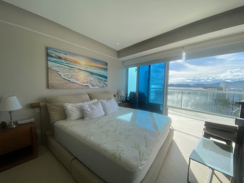 Imagen 2 de 14 de Departamento Con Vista Formidable En Velera Playa Diamante,