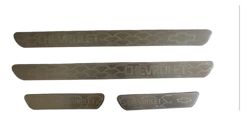 Embellecedores Estribo Interior Chevrolet Fibra Carbono Crom