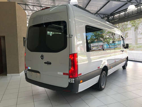 Imagem 4 de 15 de Mercedes Benz Sprinter 516 2022 0km Executiva Big 21 Lugares