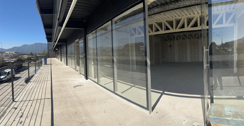Arriendo! Local Comercial En Stripceter Espacio Condell