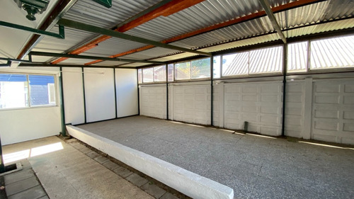 Buena Casa Con Depto Interior, Sector Los Condores Thno