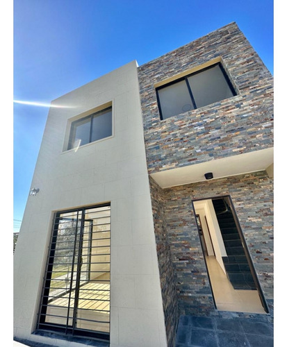 1529/p/1 Venta Casa C/renta A Estrenar, 3dorm Pinar Norte