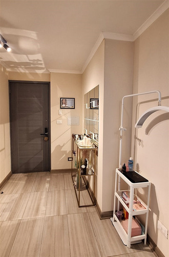 Departamento En Venta De 1 Dorm. En Huechuraba Con Est Y Bod