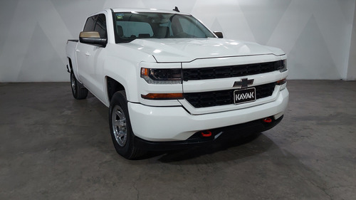 Chevrolet Silverado 2500 5.3 2500 DOBLE CABINA K AT 4WD