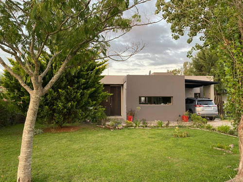 Casa A La Venta En Posada De Los Lagos