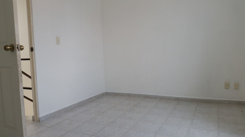 Imagen 6 de 10 de Bonita Casa 3rec 1baño 1auto Acepto Creditos