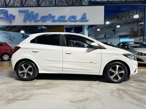 Chevrolet Onix 1.4 MPFI LTZ 8V FLEX 4P MANUAL