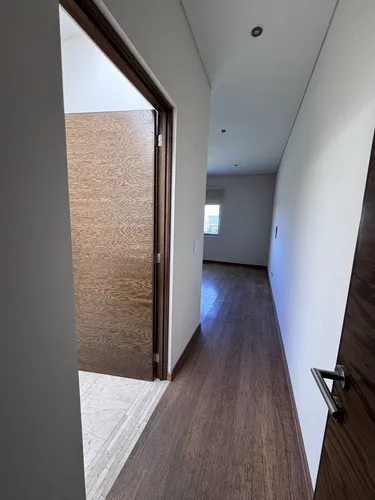 Exclusiva Casa En Renta En El Campanario