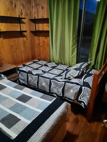 Parcela Con Casa 8 Dormitorios Y 4 Baños, Orilla Lago Rapel