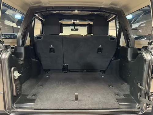Jeep Wrangler 3.6 Sport Unlimited