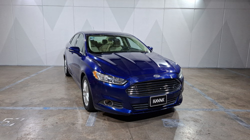Ford Fusion 2.5 SE I4 NAV MR AT