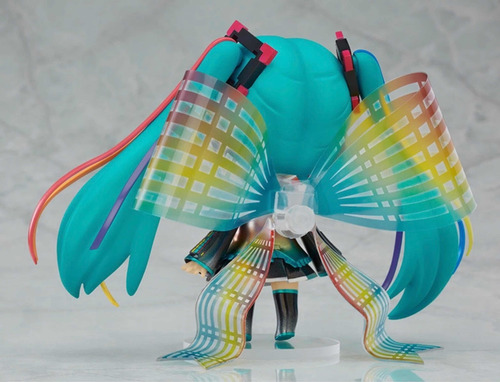 Hatsune Miku: 10th Anniversary + Nendoroid 831 Combo Nuevas