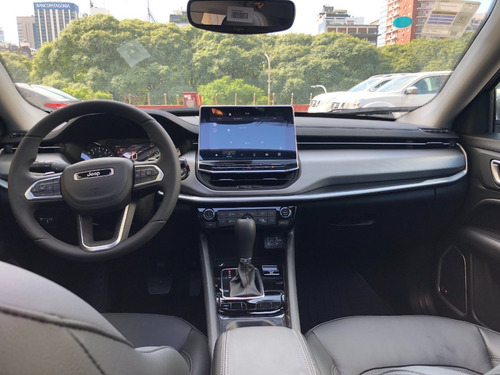 Imagen 8 de 10 de Jeep Compass 1.3 T270 Longitude Plus - 0km Entrega Inmediata