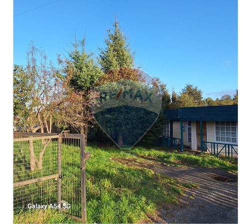 Venta De Terreno Con Cabañas En Castro