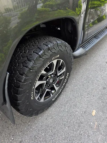 Toyota Hilux 2.8l