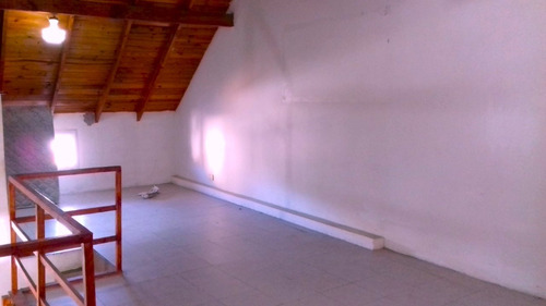 Imagen 21 de 25 de Triplex 4 Amb Con Patio/jardin Y Cochera. Muy Buena Ubicacion