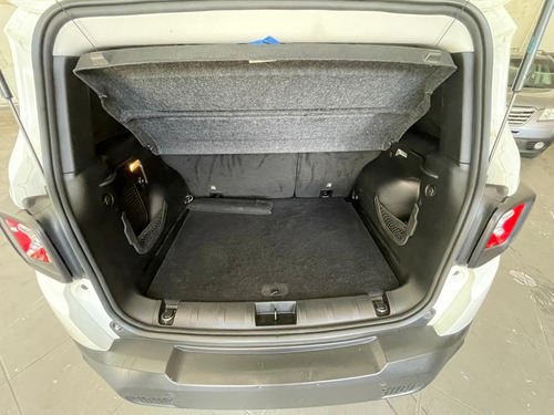 Jeep Renegade 1.8 Longitude Flex Aut. 5p