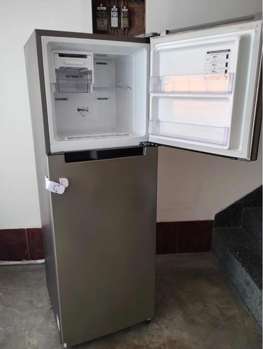 Refrigeradora Samsung No Frost 255 Litros