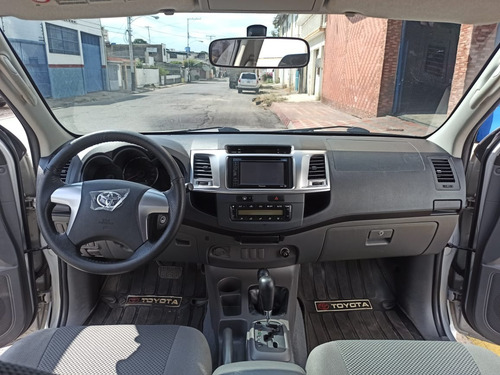 Imagen 5 de 9 de Toyota Hilux