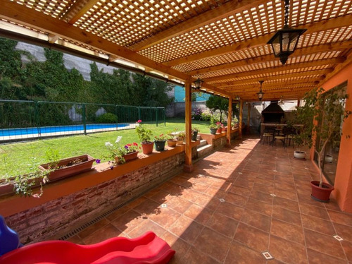 Amplia Casa En La Florida Altomacul: 5 Hab, 3 Baños, ¡ideal!