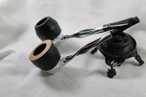 Imagen 1 de 6 de Pipa Falcon De Metal Y Raiz De Brezo