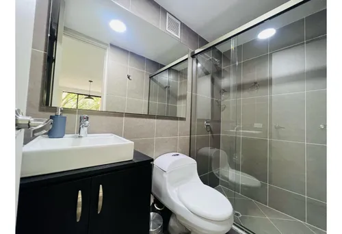 Apartamento Amoblado Cerca Al Centro Comercial Santafe