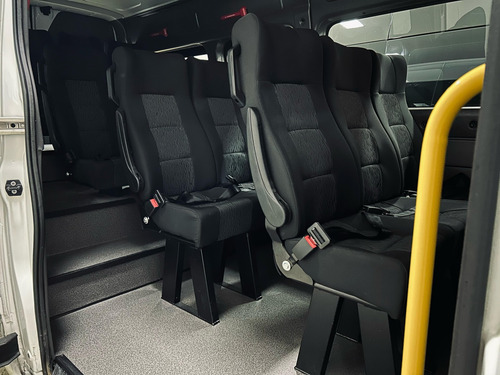 Renault Master 2.3 DCI DIESEL MINIBUS EXECUTIVE 16L L3H2 3P MANUAL