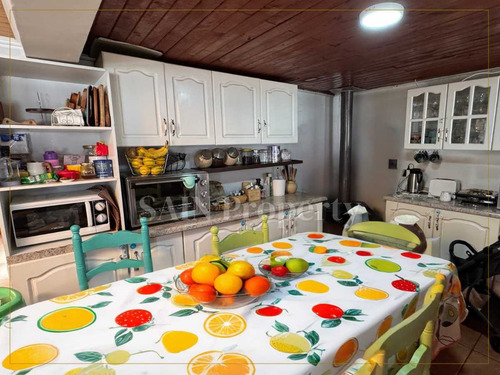 Propiedad Sólida En Sector Residencial (97116)