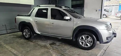 Renault Duster Oroch 2.0 Intens